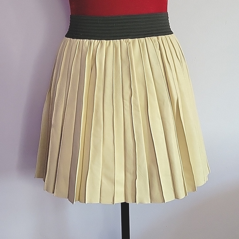 Leather skirt